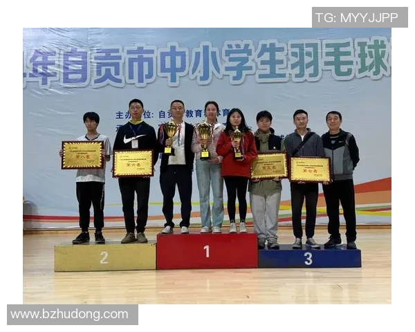 广州羽毛球队荣登羽毛球节奏排行榜第三名展现卓越实力与团队精神