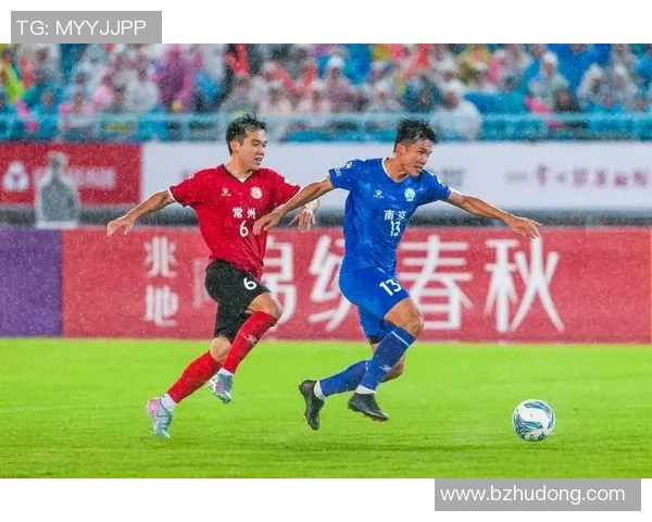 南京足球队在全国锦标赛积分榜上以69分稳居第一名展现强劲实力